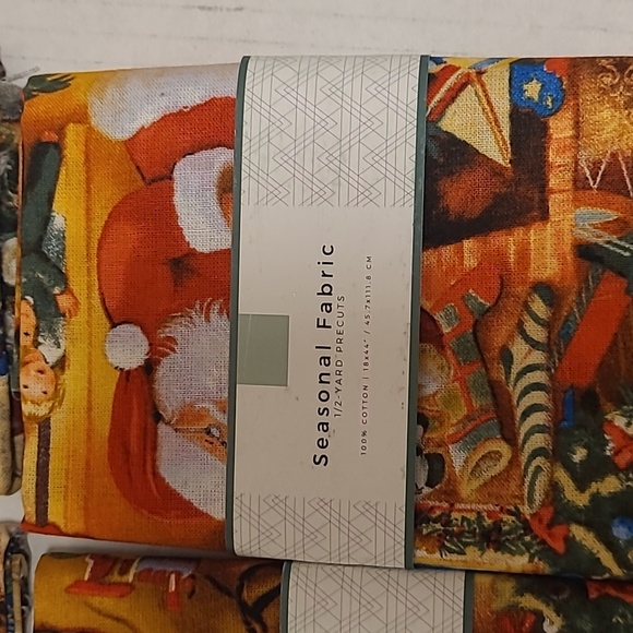 NEW 6 Packs of Pre Cut Seasonal Fabric - Picture 3 of 16